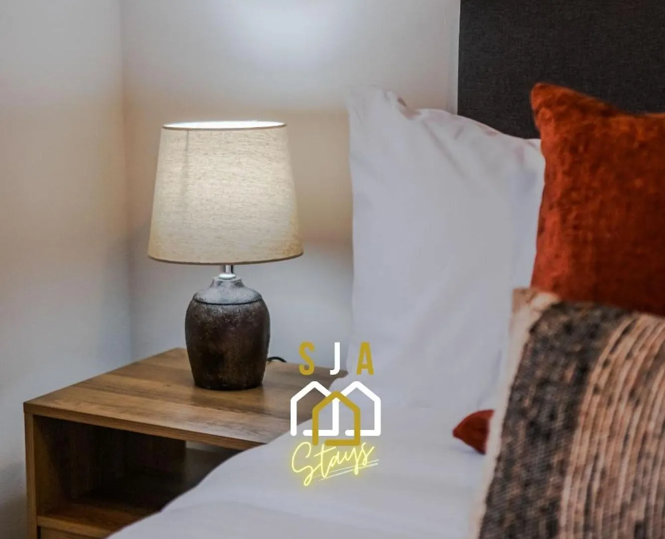 Merkland Stay - Sja Stays - Modern 2 Bed Apartment Aberdeen 0*,  Storbritannien